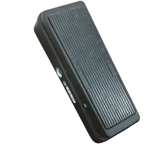 Vist Large View of Product Image Which is Used Dunlop CRYBABY GCB-95 Wah Pedal