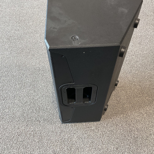 Vist Large View of Product Image Which is Used MACKIE SRM550 Powered Speaker