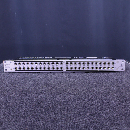 Vist Large View of Product Image Which is Used Behringer PX3000 PATCHBAY Pro Sound Product