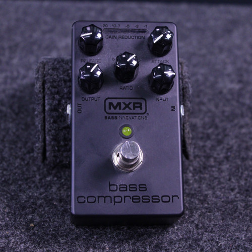 Vist Large View of Product Image Which is Used MXR BASS COMPRESSOR BLACKOUT EDITION Compressor Pedal