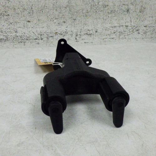 Vist Large View of Product Image Which is Used Hercules HERCULES WALL HANGER Guitar Accessory