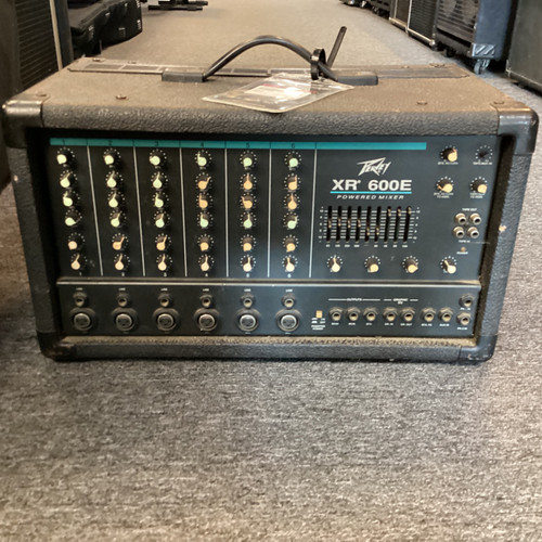 Vist Large View of Product Image Which is Used Peavey XR600E Powered Mixing Head