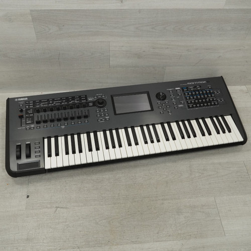 Vist Large View of Product Image Which is Used Yamaha Montage 6 61-key Synthesizer 
