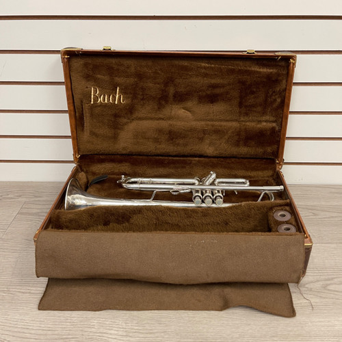 Vist Large View of Product Image Which is Used Bach STRADIVARIUS TRUMPET MODEL 37 Trumpet