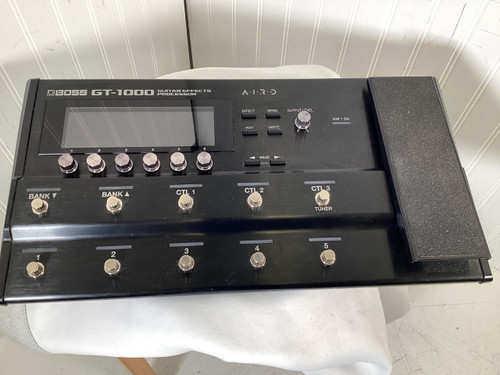 Vist Large View of Product Image Which is Used Boss GT-1000 Floorboard Effect