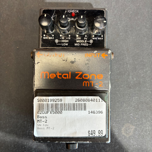 Vist Large View of Product Image Which is Used Boss MT-2 Distortion Pedal
