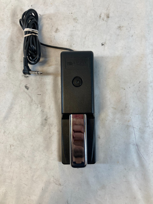 Vist Large View of Product Image Which is Used Roland DP-10 Sustain Pedal