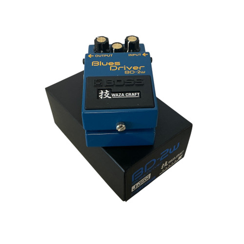 Vist Large View of Product Image Which is Used Boss BD-2W Distortion Pedal