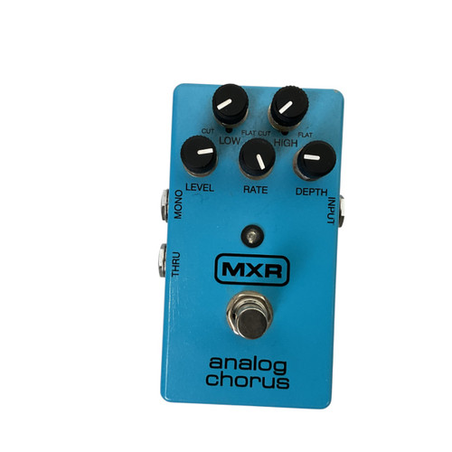 Vist Large View of Product Image Which is Used MXR ANALOG CHORUS Chorus Pedal