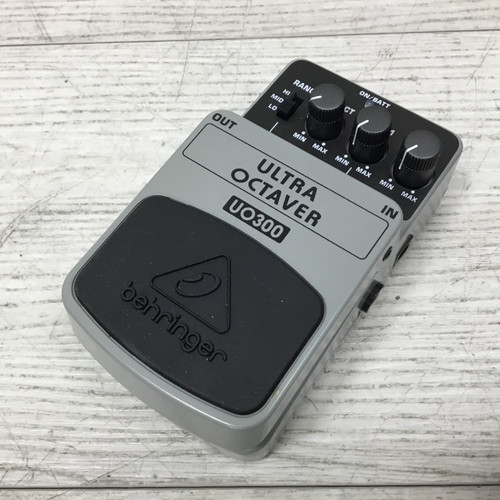 Vist Large View of Product Image Which is Used Behringer UO300 Ultra Octaver Pedal