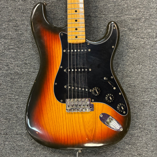 Vist Large View of Product Image Which is Used Fender STRATOCASTER 1979 S Type Electric Guitar Sunburst 6-String