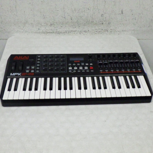 Vist Large View of Product Image Which is Used Akai 249 49-Key Controller 49-Key