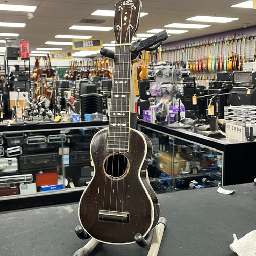 Vist Large View of Product Image Which is Used Gibson UKE-3 1920's Soprano Ukulele