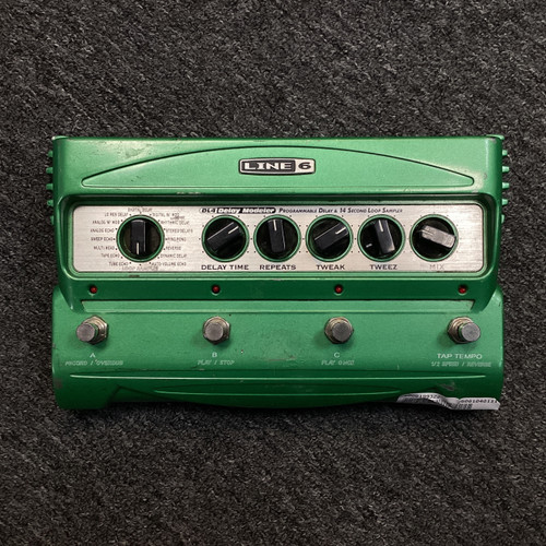 Vist Large View of Product Image Which is Used Line 6 DL4 Delay Pedal