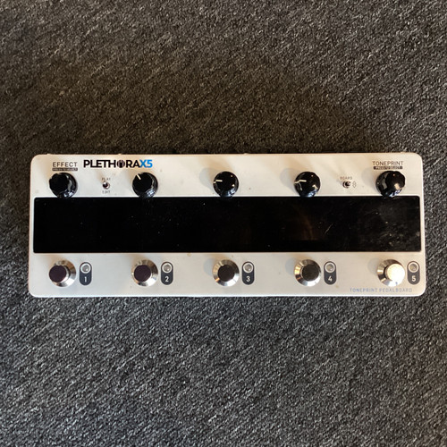 Vist Large View of Product Image Which is Used TC Electronic PLETHORA X5 Multi-FX Pedal