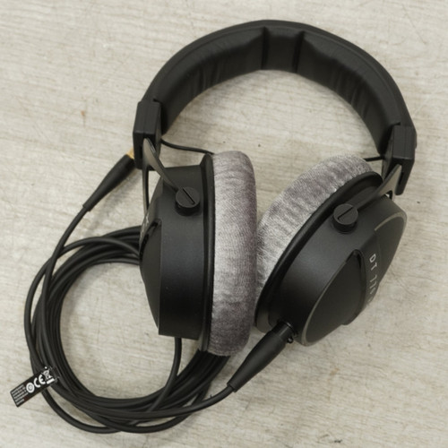 Vist Large View of Product Image Which is Used Beyerdynamic Dt 770 Pro X Headphones