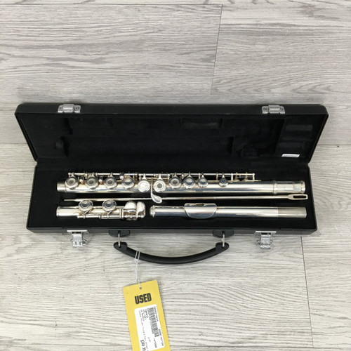 Vist Large View of Product Image Which is Used Yamaha YFL-261 Student Flute