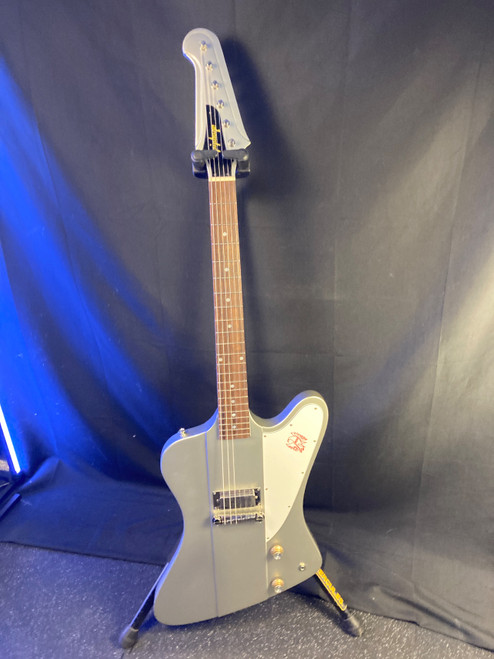 Vist Large View of Product Image Which is Used Epiphone FIREBIRD 2023 INSPIRED BY GIBSON Electric Guitar Silver/Gray 6-String