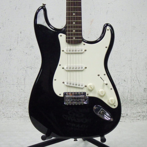 Vist Large View of Product Image Which is Used Squier AFFINITY STRAT S Type Electric Guitar Black 6-String