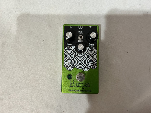 Vist Large View of Product Image Which is Used Earthquaker Devices BLUMES Distortion Pedal