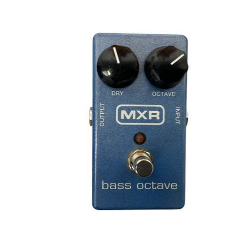 Vist Large View of Product Image Which is Used MXR BASS OCTAVE DELUXE Octave Pedal