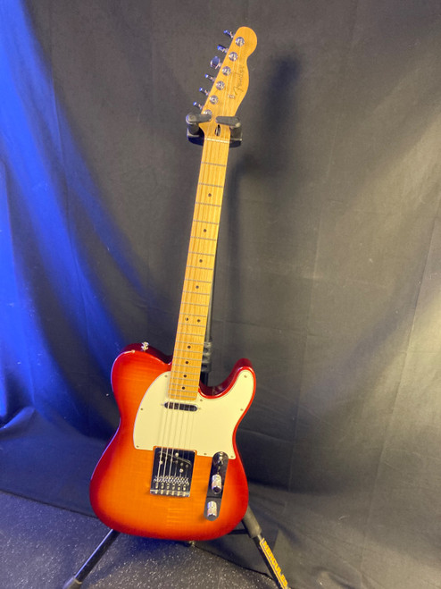 Vist Large View of Product Image Which is Used Fender TELECASTER MIM T Type Electric Guitar Cherry Sunburst 6-String