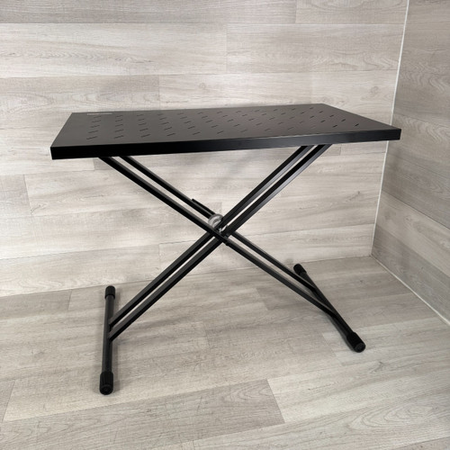Vist Large View of Product Image Which is Used Gator Frameworks GFW-UTL-XSTDTBLTOPSET Utility Table Top - Local Pickup Only