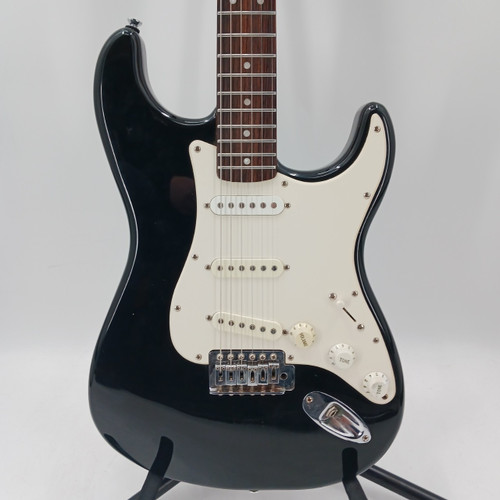Vist Large View of Product Image Which is Used Squier BULLET STRAT S Type Electric Guitar Black 6-String