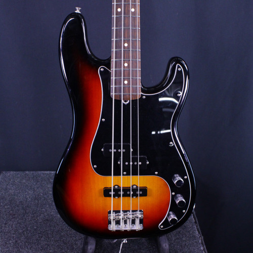 Vist Large View of Product Image Which is Used Fender AMERICAN PERFORMER PRECISION BASS 2018 P Type Bass Guitar Sunburst 4-String