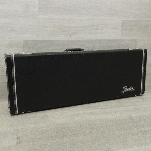 Vist Large View of Product Image Which is Used Fender Classic Series Strat / Tele Guitar Case