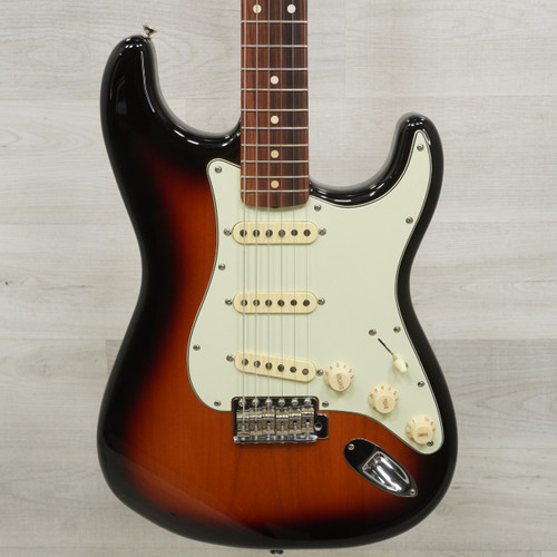 Vist Large View of Product Image Which is Used Fender Vintera 60s Stratocaster Electric Guitar Sunburst