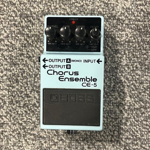Vist Large View of Product Image Which is Used BOSS CE-5 CHORUS ENSEMBLE Guitar Pedal