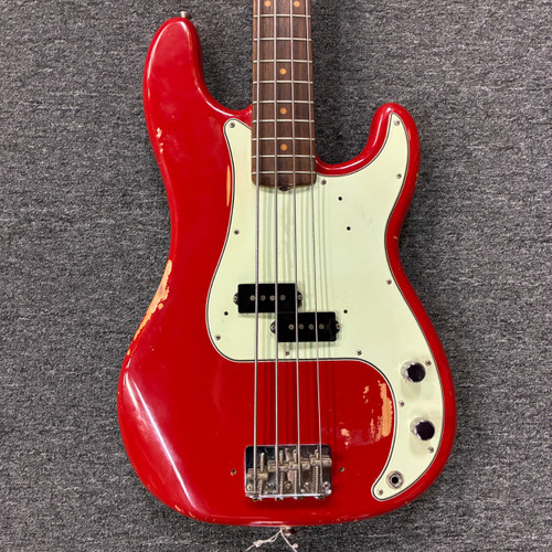 Vist Large View of Product Image Which is Used Fender AMERICAN VINTAGE 63 P BASS P Type Bass Guitar Red 4-String