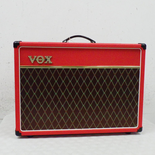 Vist Large View of Product Image Which is Used Vox AC15C1 RED Rackmount Tube Amplifier Head