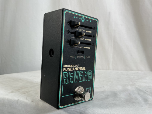Vist Large View of Product Image Which is Used Walrus Audio FUNDAMENTAL REVERB Reverb Pedal