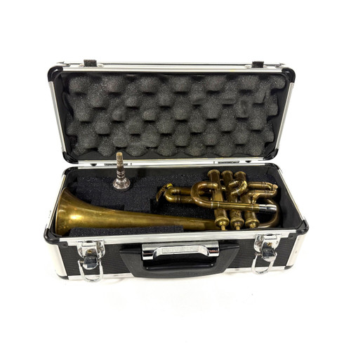 Band Instruments - Trumpets - Music Go Round