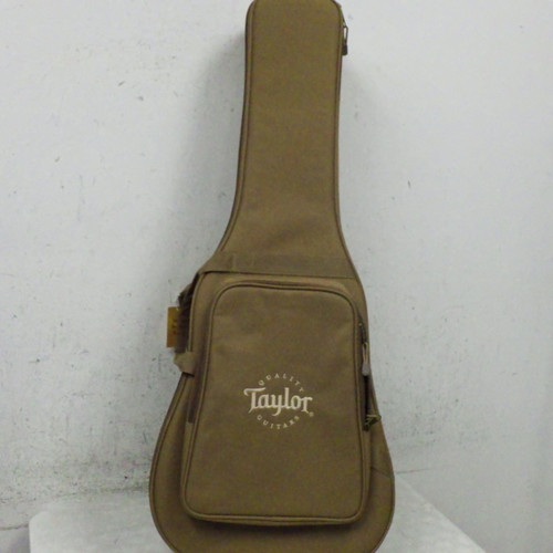 Vist Large View of Product Image Which is Used TAYLOR ACOUSTIC GUITAR GIG BAG Guitar Gig Bag