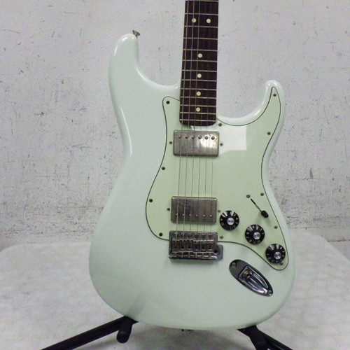 Vist Large View of Product Image Which is Used Fender 2012 blacktop Hh Stratocaster S Type Electric Guitar Green 6-String