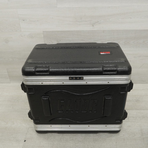 Vist Large View of Product Image Which is Used Gator 6u Rack Case