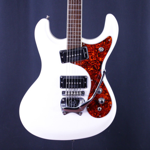 Vist Large View of Product Image Which is Used HALLMARK 65 CUSTOM MOSSWRONG Offset Double Cutaway Electric Guitar White 6-String