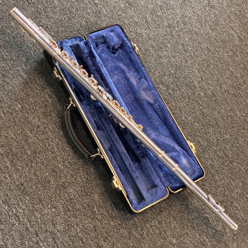 Vist Large View of Product Image Which is Used Armstrong 104 Student Flute