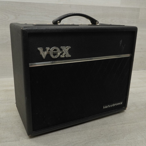 Vist Large View of Product Image Which is Used Vox Vt20+ 1 X 8 Solid State Amplifier