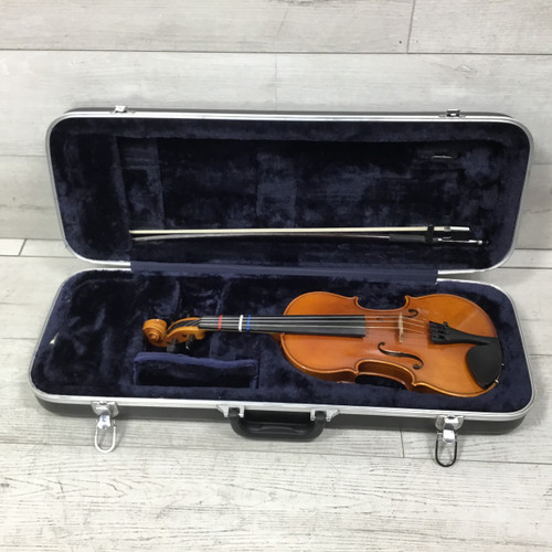 Vist Large View of Product Image Which is Used Eastman VL80 1/2 Size Violin Outfit