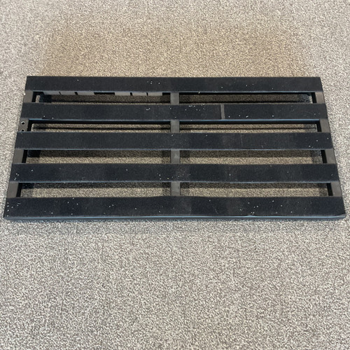 Vist Large View of Product Image Which is Used PEDALTRAIN CLASSIC 32 Pedal Board