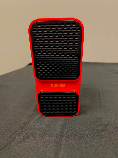 Vist Large View of Product Image Which is Used Donner WAH/VOLUME MINI PEDAL Wah Pedal