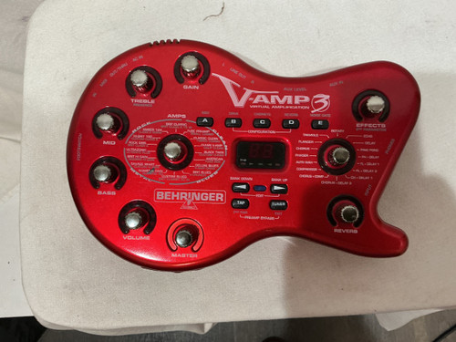 Vist Large View of Product Image Which is Used Behringer V-AMP 3 Multi-FX Pedal