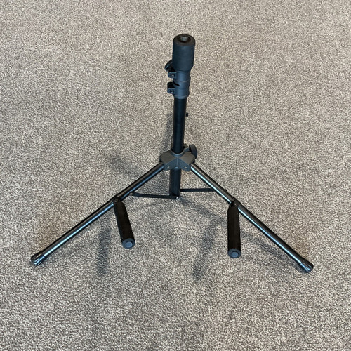 Vist Large View of Product Image Which is Used ON STAGE RS7500 AMP STAND