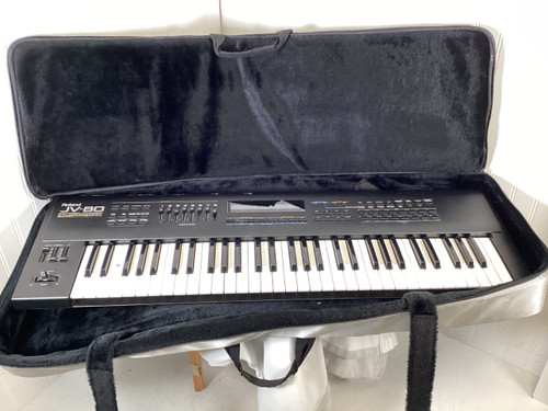 Vist Large View of Product Image Which is Used Roland JV-80 61-Key Keyboard 61-Key