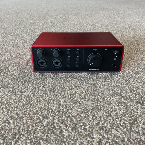 Vist Large View of Product Image Which is Used FOCUSRITE SCARLETT 4I4 4TH GEN Interface