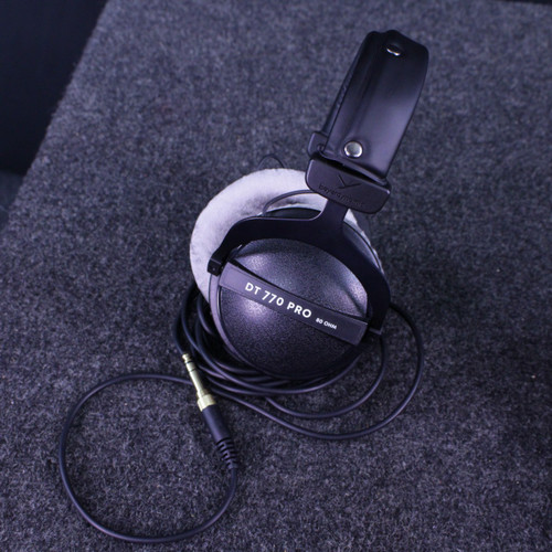 Vist Large View of Product Image Which is Used BEYERDYNAMIC DT 770 PRO HEADPHONES Pro Sound Product